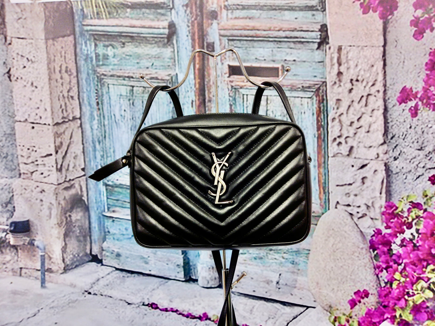 YSL Crossbody Excellent Condition Saint Laurent - Pre Loved