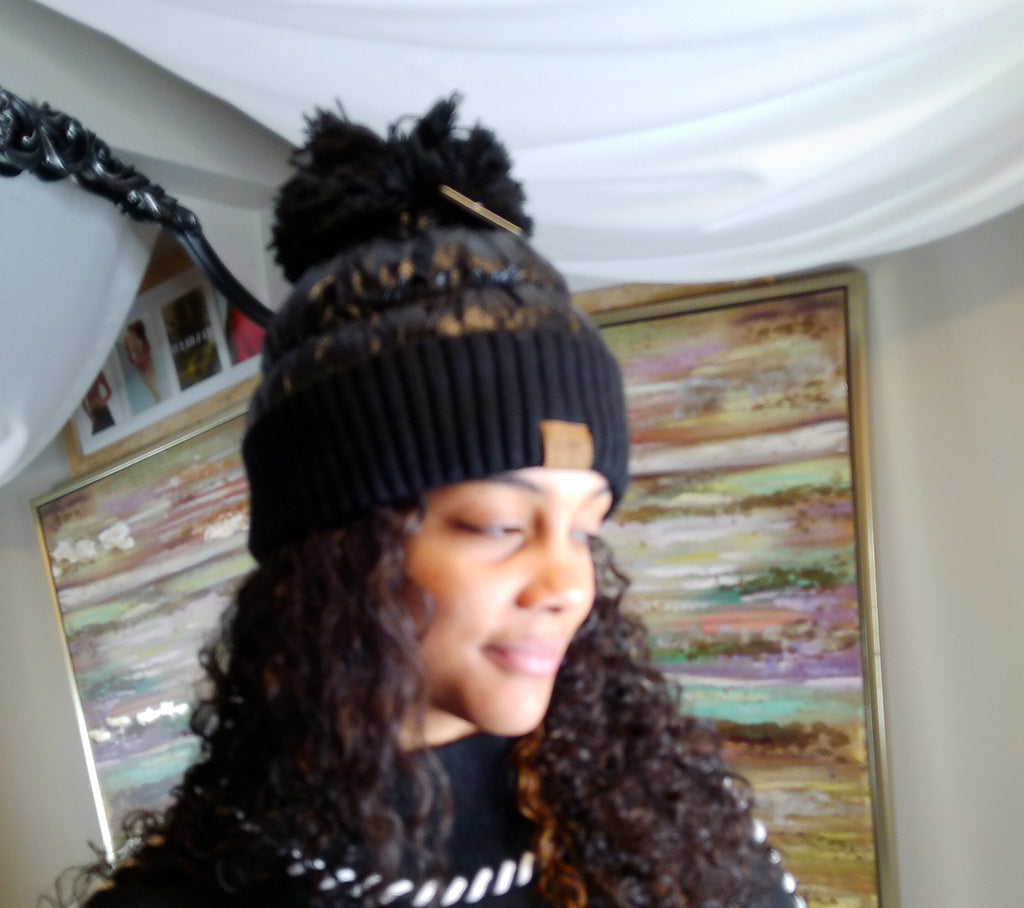 Black Puffer Beanie Hat With Pom Pom and Fleece Lining
