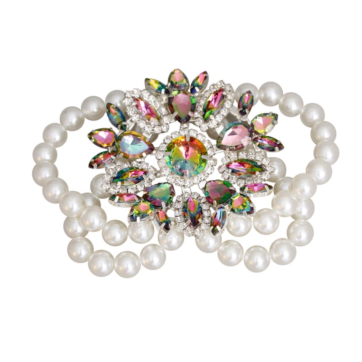 Pink green white pearl bracelet detail close up radiant elegant